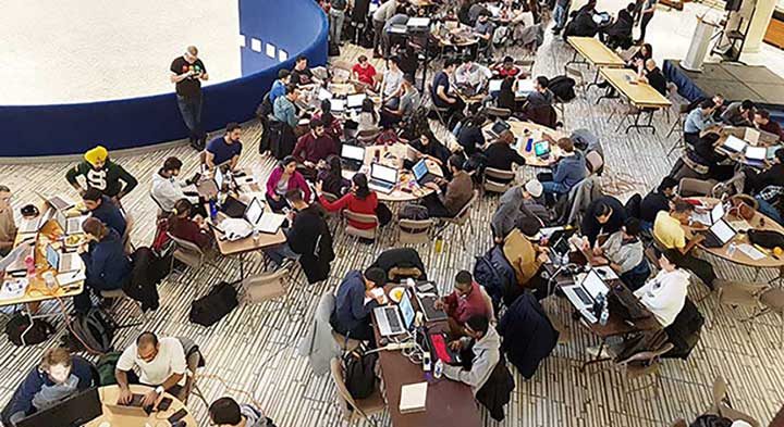  2018 Fishackathon event held at the Toronto City Hall