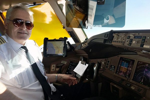 Aviation professor transports masks out of China
